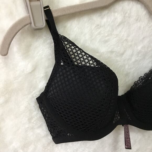 Victoria's Secret Black Fishnet Lace Push-Up Bra - Picture 8 of 11